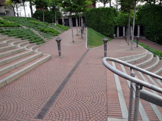 Rheingarten~Heinrich-Böll-Platz ライン公園~ハインリヒ・ベル・プラッツ