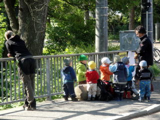 幼稚園入園前のお遊びグループ。フライブルクにて。
