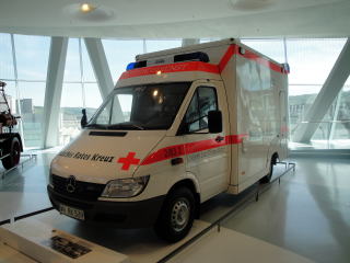 ドイツ赤十字　救急車