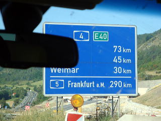 ワイマールまで30km。フランクフルトまで290km