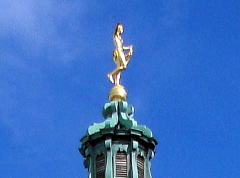 女神フォルトゥーナの像