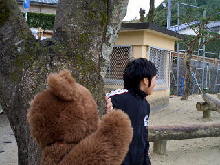 全校タイム。色々な学年の友達と外で遊んだよ。