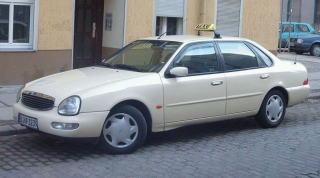 Ford Scorpio Taxi in Berlin, Baujahr etwa 1995 (2. Serie) de.wikipedia.org Date:Samstag 15. Marz 2003/Author:Norbert Schnitzler